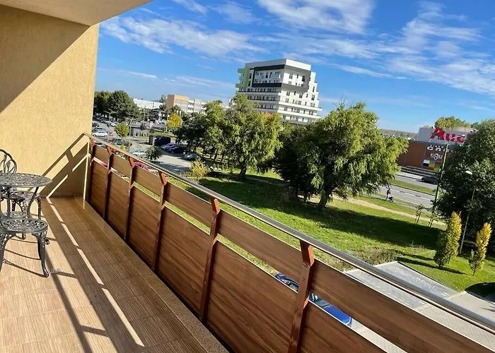 Apartment Coresi Long *