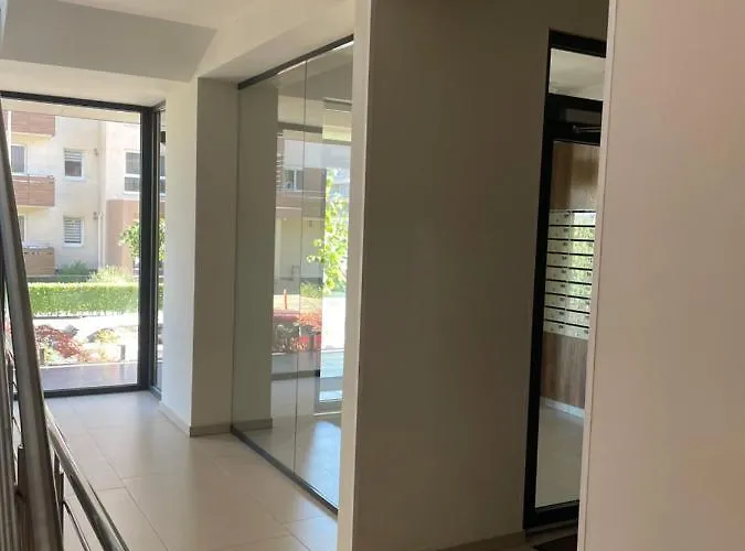 Coresi Long Apartment *