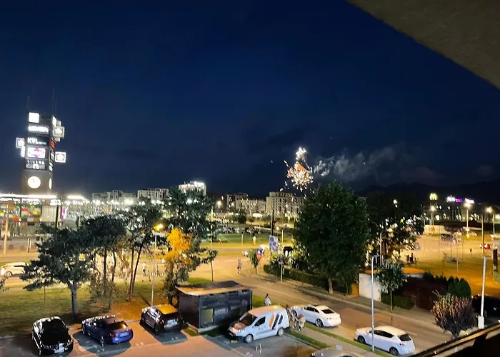 Coresi Long Apartment Brasov